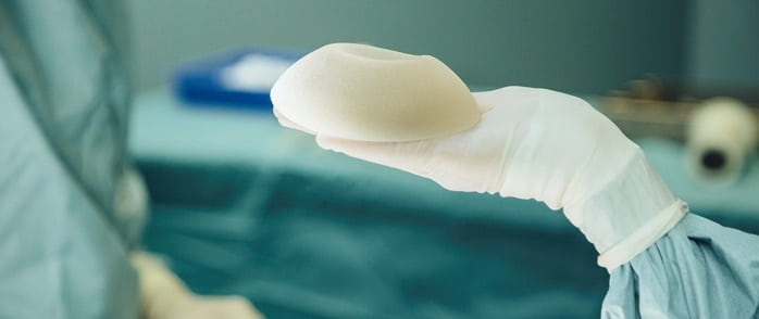 در طول عمل پروتز سینه چه اتفاقی می‌افتد؟