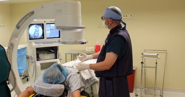 درمان غیر جراحی دیسک کمر